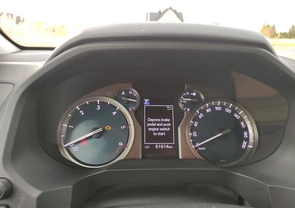Toyota Land Cruiser cena 239000 przebieg: 61500, rok produkcji 2019 z Sępólno Krajeńskie małe 67